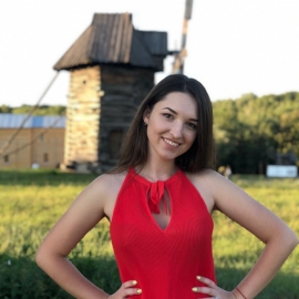 Аліна Чорнобай