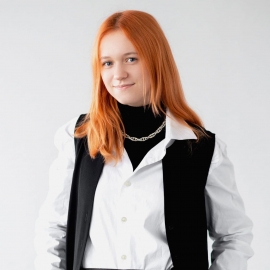 Анна Повх