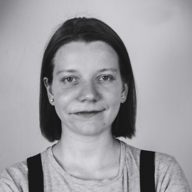 Юлія Попова