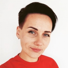Ніна Максимова